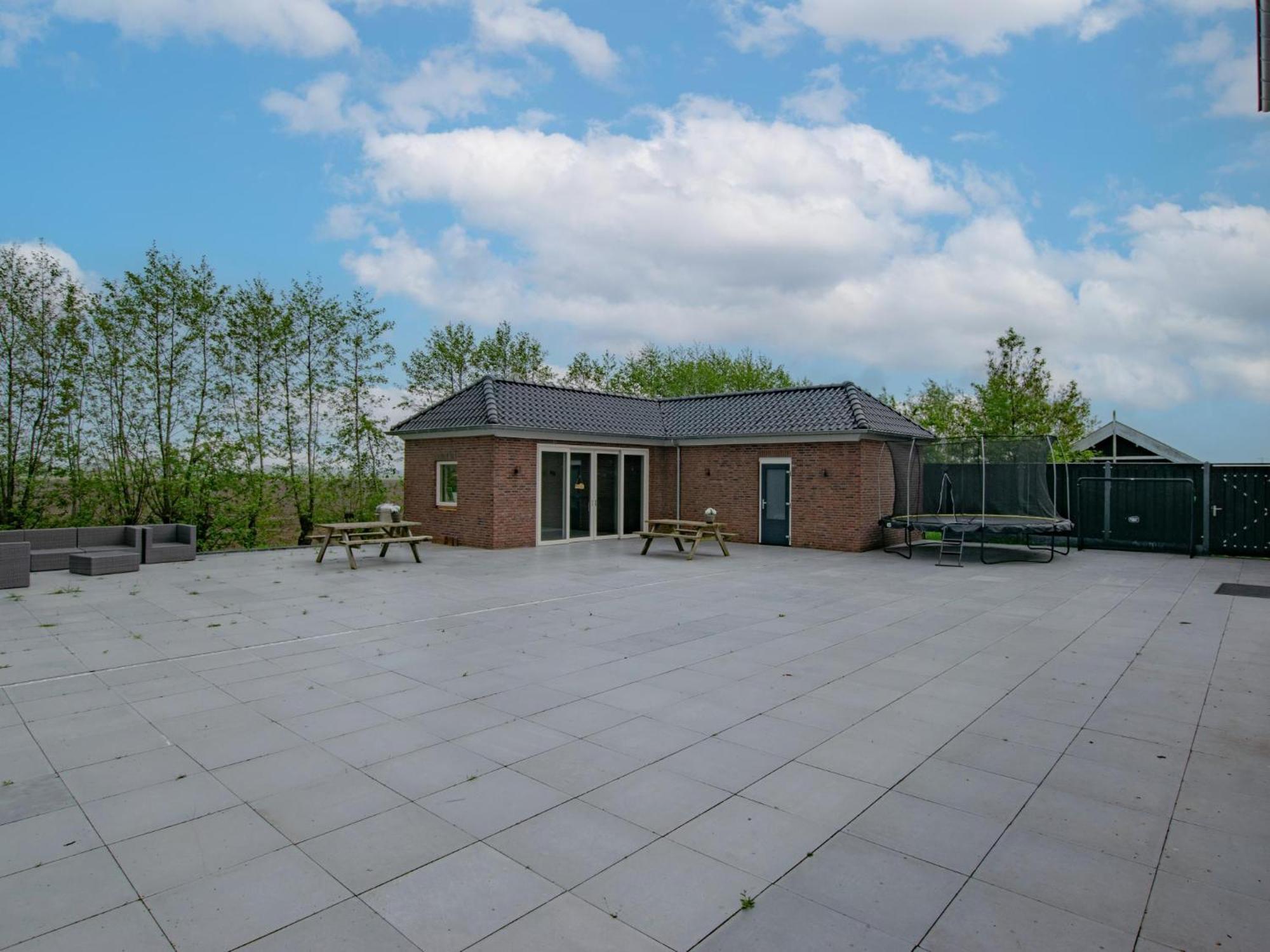 Villa Jonkershof Zwaluwe Exterior foto